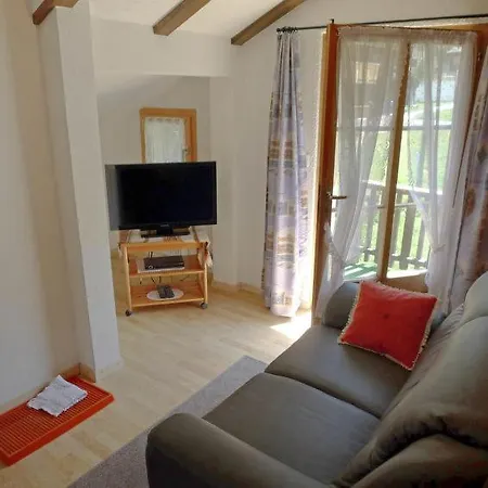 公寓 Heideroesli 1st Floor And Attic *