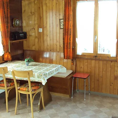 Heiderösli 1st Floor&attic Apartment